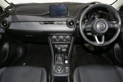 2018 Mazda
CX-3 sTouring