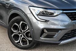 2022 Renault
                Arkana Intens
