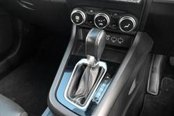2022 Renault
                Arkana Intens
