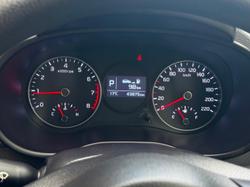2017 Kia
                Picanto S