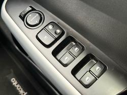 2017 Kia
                Picanto S