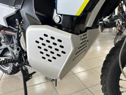 2023 Husqvarna Norden 901 Expedition Norden Blue