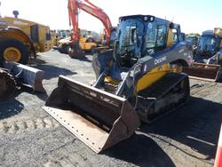 John Deere 333G