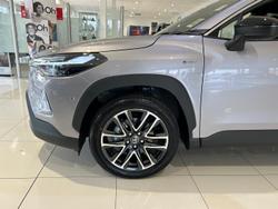 2025 Toyota Corolla Cross Atmos MXGH15R 4X4 On Demand Stunning Silver