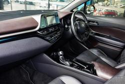 2019 Toyota
C-HR Koba