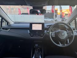 2022 Toyota
Corolla Ascent Sport