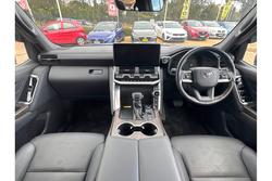 2024 Toyota
Landcruiser VX