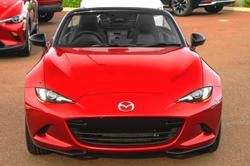 2025 Mazda
MX-5 G20