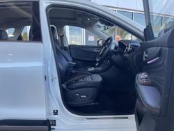 2021 MG
HS PHEV Essence