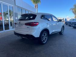 2021 MG
HS PHEV Essence