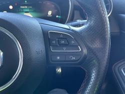 2021 MG
HS PHEV Essence