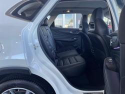 2021 MG
HS PHEV Essence