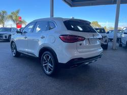 2021 MG
HS PHEV Essence