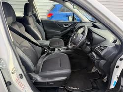 2019 Subaru
Forester 2.5i Premium