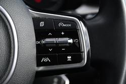 2022 Kia
                Sorento Sport