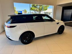 2024 Land Rover
Range Rover Sport D350 Dynamic HSE