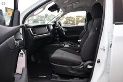 2024 Mazda BT-50 XT