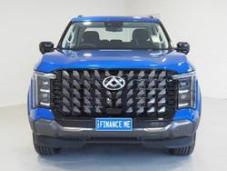 2025 LDV
Terron 9 Origin