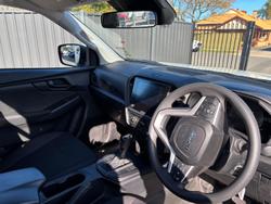 2024 Isuzu D-MAX SX High Ride MY24 4x2 Mineral White
