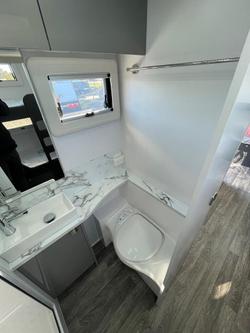 2024 Millard Mflow 19'6 Cd Side Club Double Bunk Caravan