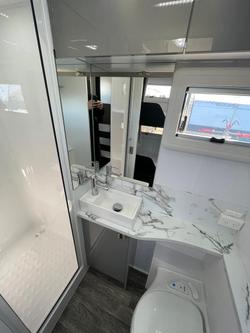 2024 Millard Mflow 19'6 Cd Side Club Double Bunk Caravan