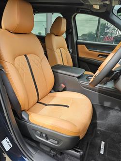 2025 Mazda CX-80 D50e Azami