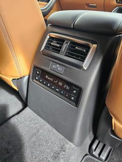 2025 Mazda CX-80 D50e Azami