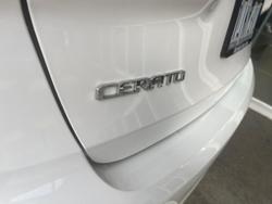 2017 Kia
Cerato S