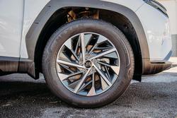 2023 Hyundai
                Tucson Elite