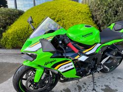 2025 Kawasaki NINJA ZX-6R (636) KRT EDITION Green