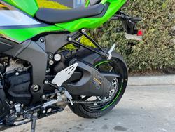 2025 Kawasaki NINJA ZX-6R (636) KRT EDITION Green