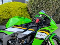 2025 Kawasaki NINJA ZX-6R (636) KRT EDITION Green