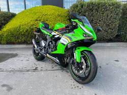 2025 Kawasaki NINJA ZX-6R (636) KRT EDITION Green