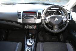 2010 Mitsubishi Outlander LS ZH MY11 4X4 On Demand Cool Silver