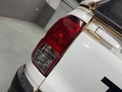 2017 Toyota
Hilux Workmate