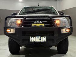 2017 Toyota
Hilux Workmate