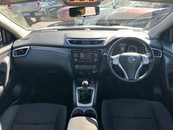 2016 Nissan
QASHQAI ST