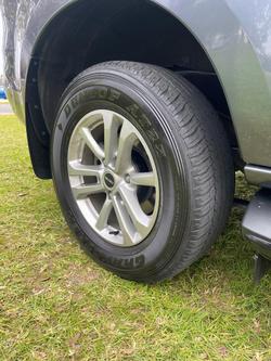 2022 Isuzu
MU-X LS-M