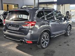 2020 Subaru
                Forester 2.5i Premium