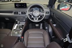 2025 Mazda
CX-5 G25 Akera