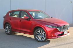 2025 Mazda
CX-5 G25 Akera