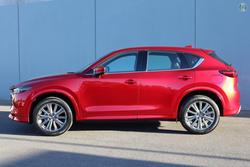 2025 Mazda
CX-5 G25 Akera