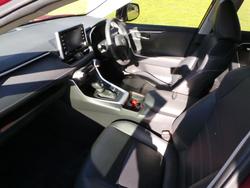 2021 Toyota
RAV4 Cruiser