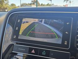 2018 Mitsubishi Outlander ES ZL MY19 White