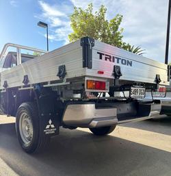 2025 Mitsubishi Triton GLX