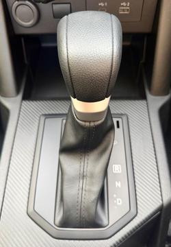2025 Mitsubishi Triton GLX