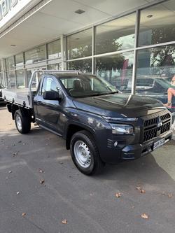 2025 Mitsubishi Triton GLX