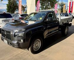 2025 Mitsubishi Triton GLX