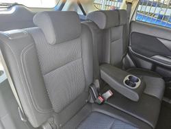 2018 Mitsubishi Outlander ES ZL MY19 Sterling Silver