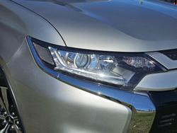 2018 Mitsubishi Outlander ES ZL MY19 Sterling Silver